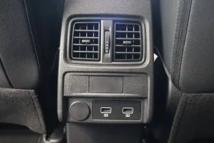 Photo 25 Renault Arkana  TCe 140 EDC FAP - 21B