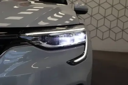 Photo 28 Renault Arkana  TCe 140 EDC FAP - 21B