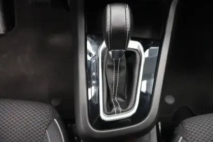 Photo 27 Renault Arkana  TCe 140 EDC FAP - 21B