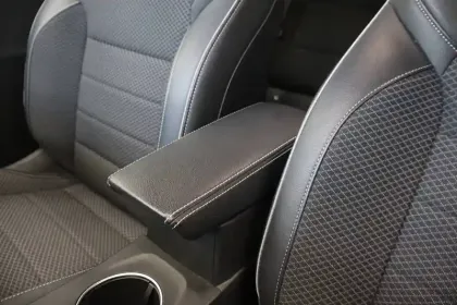 Photo 18 Renault Arkana  TCe 140 EDC FAP - 21B