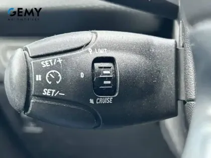 Photo 12 Peugeot 2008  1.2 PureTech 110ch S&S BVM5