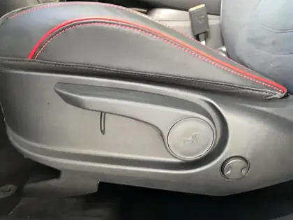 Photo 11 Hyundai Tucson  1.6 T-GDI 215 Hybrid BVA6