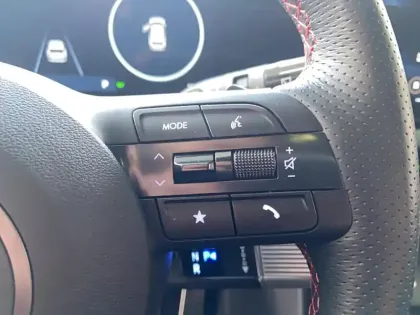 Photo 15 Hyundai Tucson  1.6 T-GDI 215 Hybrid BVA6