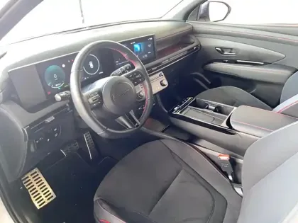 Photo 9 Hyundai Tucson  1.6 T-GDI 215 Hybrid BVA6