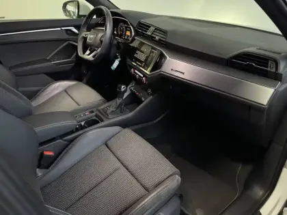 Photo 6 Audi Q3  Sportback 45 TFSIe  245 ch S tronic 6