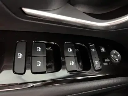 Photo 29 Hyundai Tucson  1.6 T-GDI 230 Hybrid BVA6