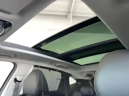 Photo 30 Hyundai Tucson  1.6 T-GDI 230 Hybrid BVA6