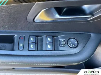 Photo 62 Peugeot 208  Electrique 50 kWh 136ch