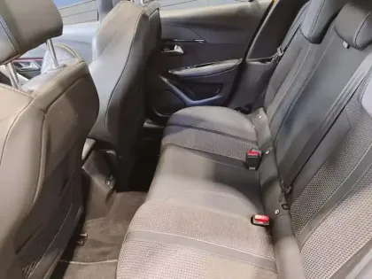 Photo 12 Peugeot 208  Electrique 50 kWh 136ch