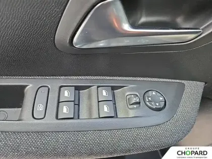 Photo 23 Peugeot 208 Gén. II Ph1 NG Style 5