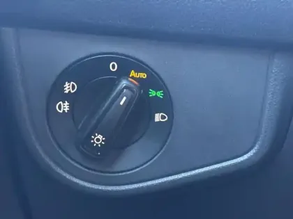 Photo 22 Volkswagen Taigo  1.0 TSI 110 DSG7