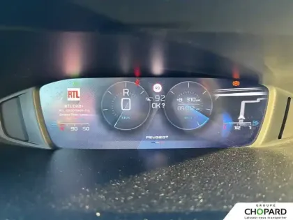 Photo 16 Peugeot 308  BlueHDi 130ch S&S EAT8