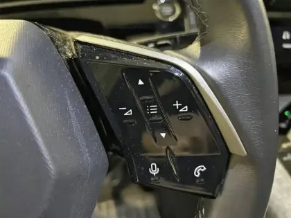 Photo 20 Peugeot 3008  Hybrid 145 e-DCS6