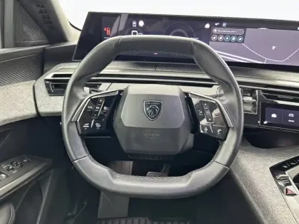 Photo 30 Peugeot 3008  Hybrid 145 e-DCS6