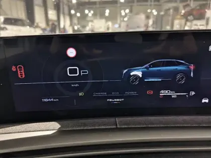 Photo 9 Peugeot 3008  Hybrid 145 e-DCS6