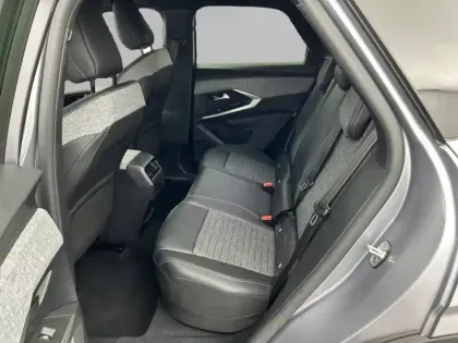 Photo 62 Peugeot 3008  Hybrid 145 e-DCS6