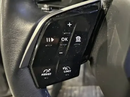 Photo 19 Peugeot 3008  Hybrid 145 e-DCS6