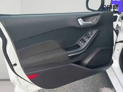 Photo 74 Ford Fiesta  1.0 Flexifuel 95 ch S&S BVM6