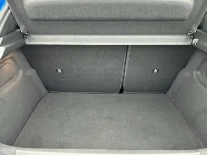 Photo 5 Peugeot 208  Hybrid 110 e-DCS6