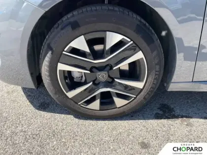 Photo 20 Peugeot 208  Hybrid 100 e-DCS6