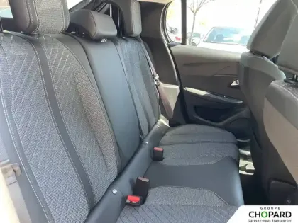 Photo 19 Peugeot 208  Hybrid 100 e-DCS6