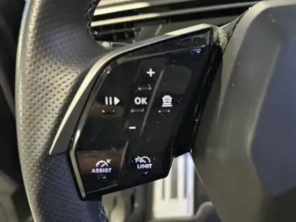 Photo 19 Peugeot 3008  Hybrid 136 e-DCS6