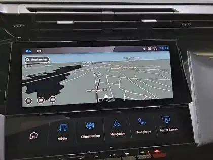 Photo 18 Peugeot 408  PHEV 225 e-EAT8