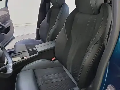 Photo 10 Peugeot 408  PHEV 225 e-EAT8