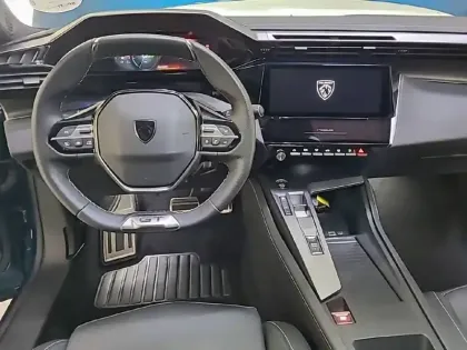 Photo 7 Peugeot 408  PHEV 225 e-EAT8