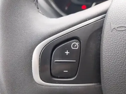 Photo 100 Renault Captur  dCi 90 EDC