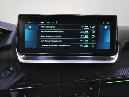 Photo 25 Peugeot 208  Electrique 50 kWh 136ch