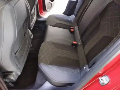 Photo 44 Peugeot 208 Gén. II Ph1 NG GT Pack 5