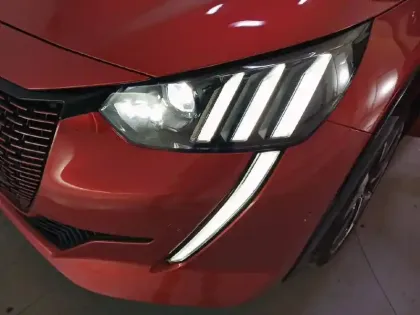 Photo 48 Peugeot 208 Gén. II Ph1 NG GT Pack 5