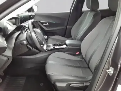 Photo 54 Peugeot 2008  BlueHDi 110 S&S BVM6