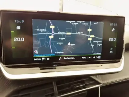 Photo 58 Peugeot 2008  BlueHDi 110 S&S BVM6