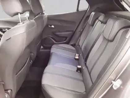 Photo 33 Peugeot 2008  BlueHDi 110 S&S BVM6