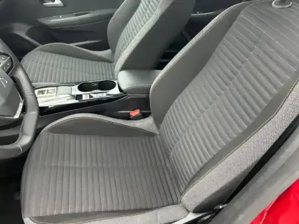 Photo 10 Peugeot 208  Electrique 50 kWh 136ch