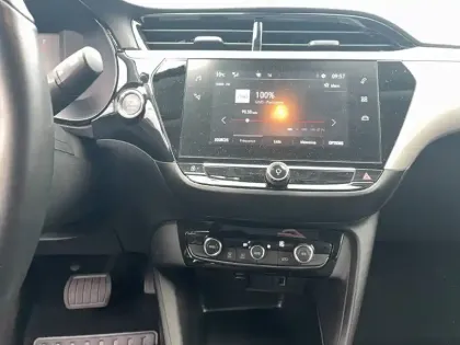 Photo 5 Opel Corsa  Electrique 136 ch & Batterie 50 kWh