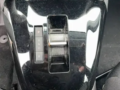 Photo 23 Opel Corsa  Electrique 136 ch & Batterie 50 kWh