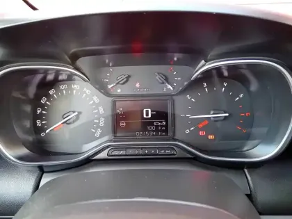 Photo 67 Citroën C3 Aircross  PureTech 110 S&S BVM6