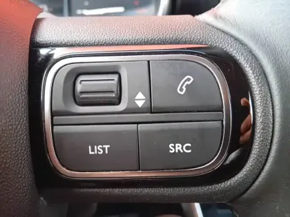 Photo 41 Citroën C3 Aircross  PureTech 110 S&S BVM6