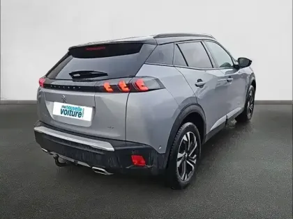 Photo 6 Peugeot 2008  PureTech 130 S&S EAT8