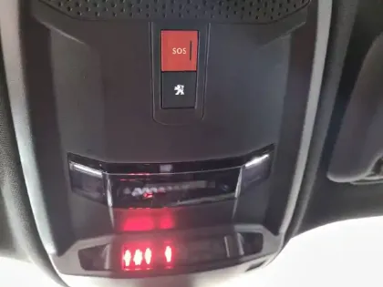 Photo 47 Peugeot 2008 Gén. II Ph1 NG GT 5