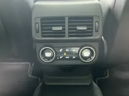 Photo 9 Land rover Range Rover  Velar 5.0L P550 BVA