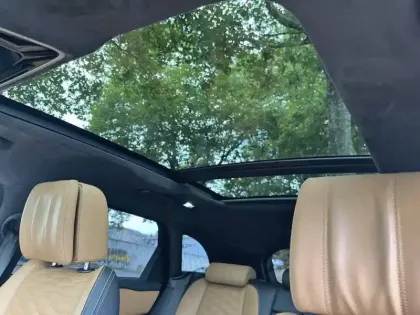 Photo 32 Land rover Range Rover  Velar 5.0L P550 BVA