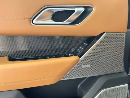 Photo 11 Land rover Range Rover  Velar 5.0L P550 BVA