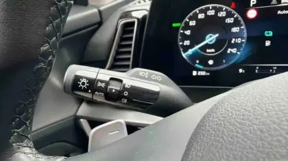 Photo 25 Kia Sportage Gén. V Ph1 Design 5