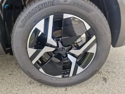 Photo 10 Peugeot 2008  Hybrid 145 e-DCS6