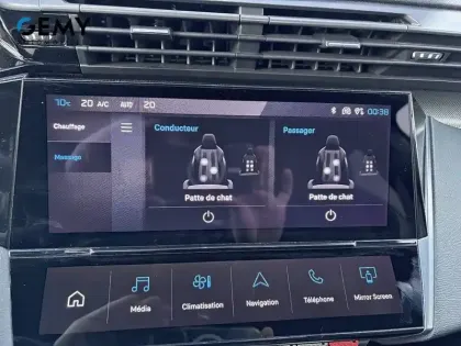 Photo 20 Peugeot 308  PureTech 130ch S&S EAT8