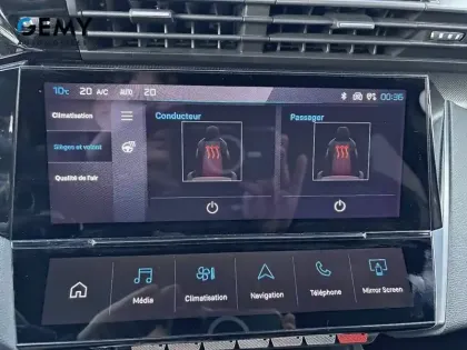 Photo 16 Peugeot 308  PureTech 130ch S&S EAT8